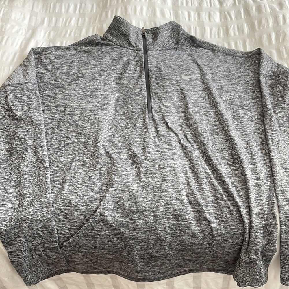 Nike Run Top